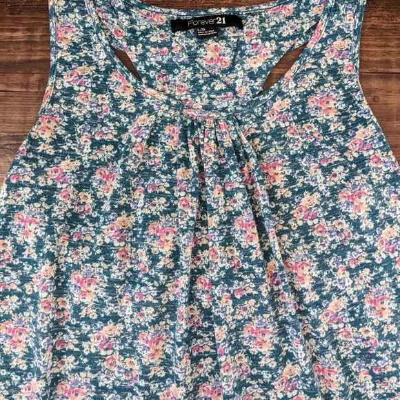 Forever 21 Green Floral Tank Top - Picture 5 of 15